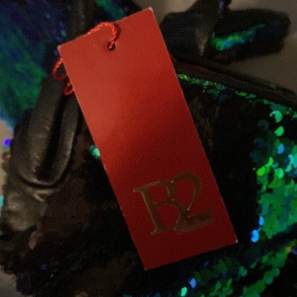 Gloves NWT B2 BALIZZA Fancy Mermaid Sequin Leather Gloves - Picture 6 of 13